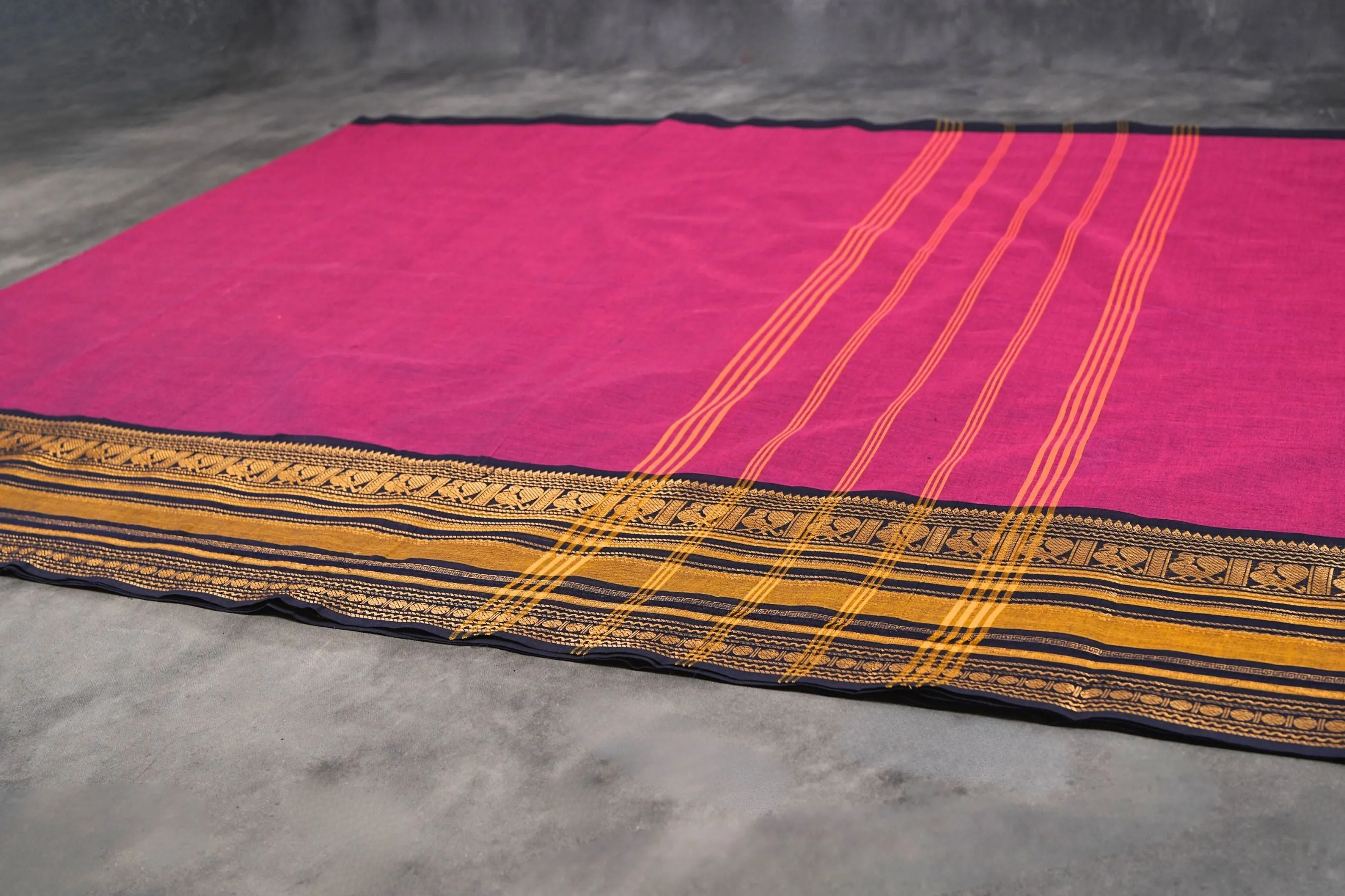 Chettinad Cotton Saree - A Blend of Traditional Artistry & Modern Style