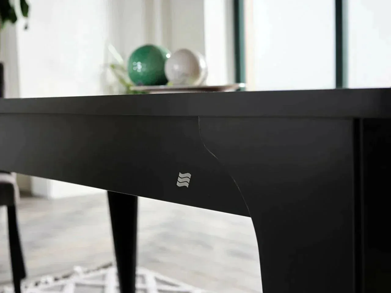 Vista Dining Table (Extendable)   Vista Chair (6248)