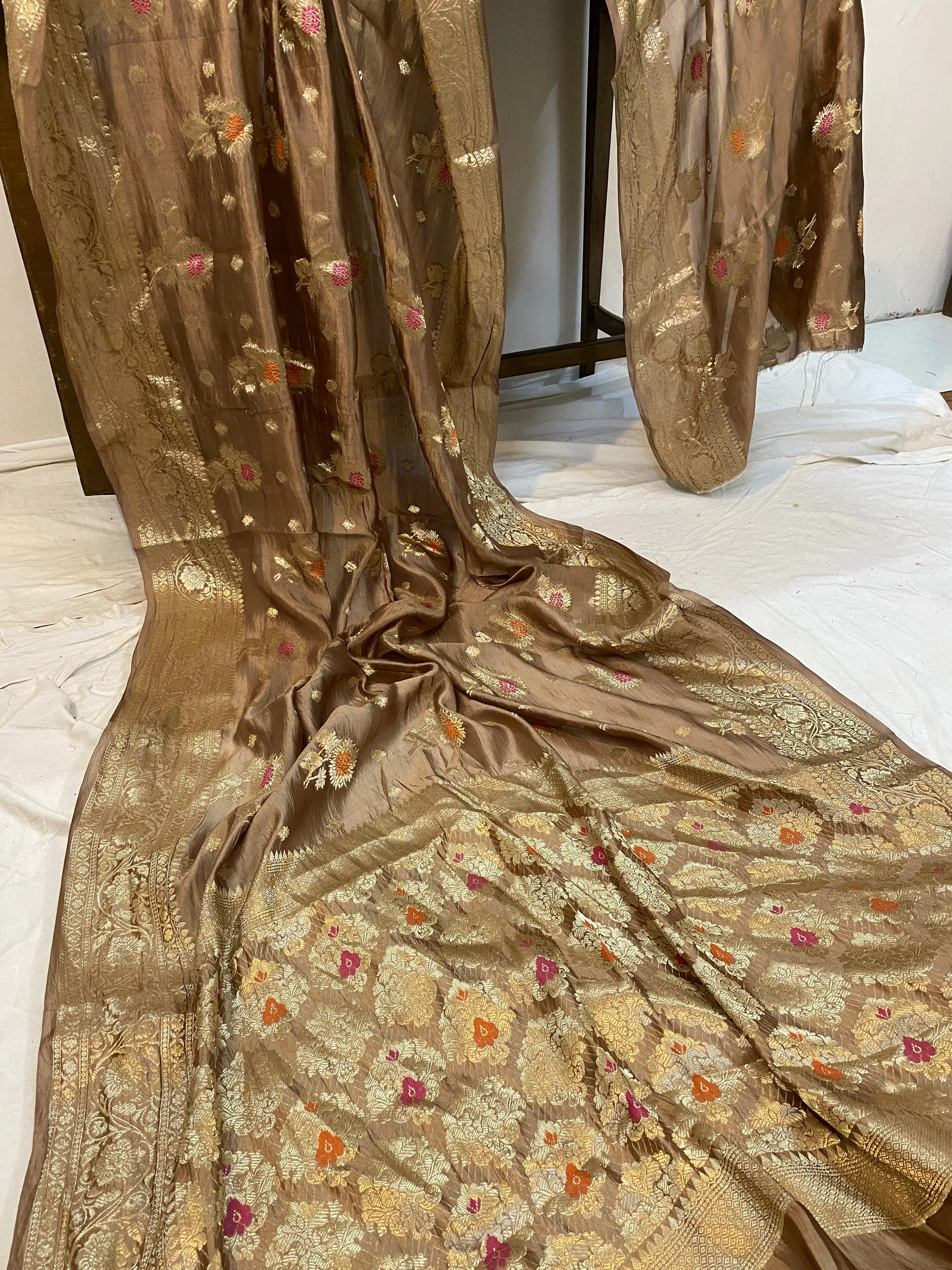 Warm Elegance: The Coffee Brown Banarasi Saree